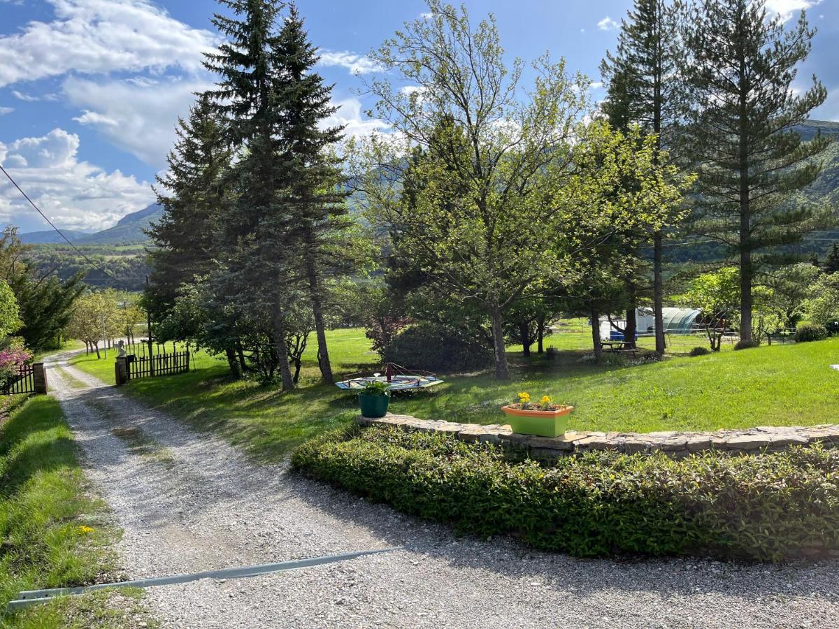 Le Cheval Blanc Bed & Breakfast Serres  Exterior photo